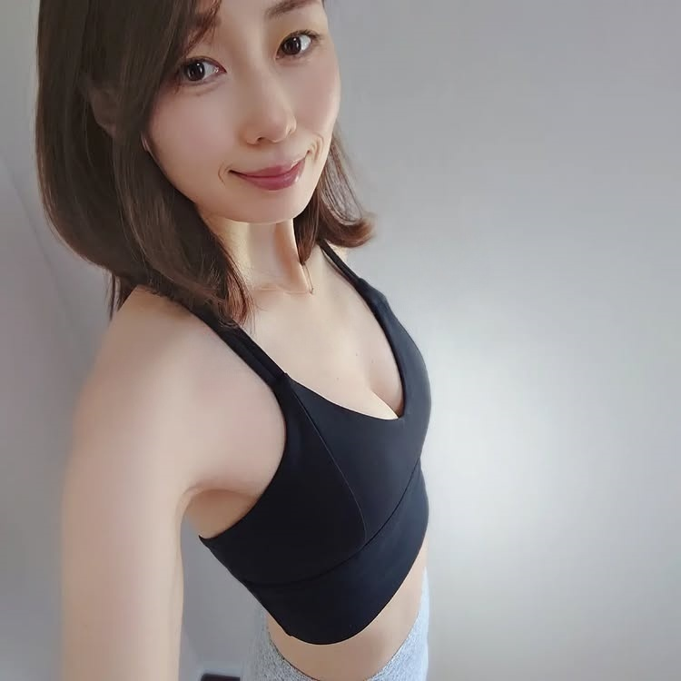 ishakakbua's tweet photo. 42歳の今日のパンツかわいいですか？
https://t.co/KgguvR1TiQ https://t.co/DtDJSxqpgU