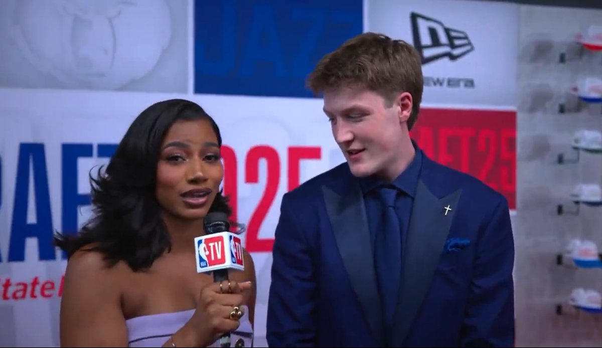 r_moore11's tweet image. Future All-Star