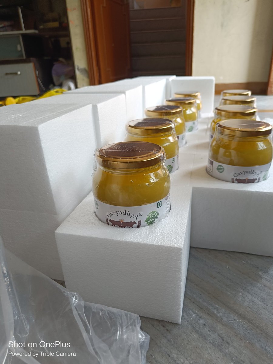 Good Morning 🌄 

Yellow gold (ghee) are going to dispatch today and coming to your kitchen...

#cowghee