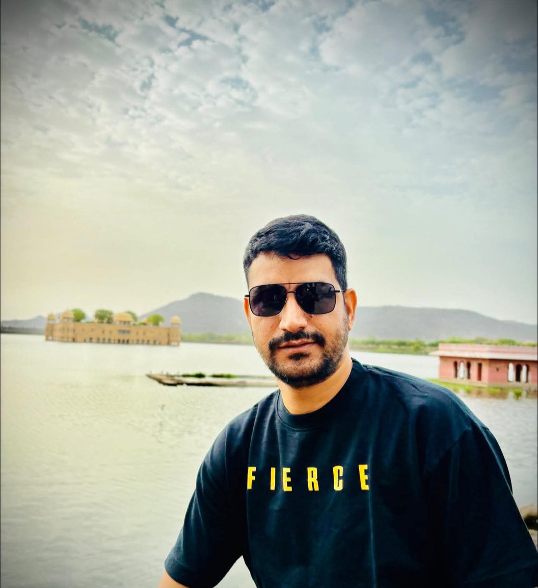 NemiBhakar's tweet photo. रिश्ते निभाने के लिय बुद्धि नहीं, दिल की शुद्धि होनी चाहिए ।
#thoughtoftheday #thoughts #thursdayvibes #allpositivevibes #allwayshappy #BePositiveBeHappy #GoodMorningEveryone #Suprabhat #ramramsa 🙏😊 https://t.co/BlyRXgiBMC