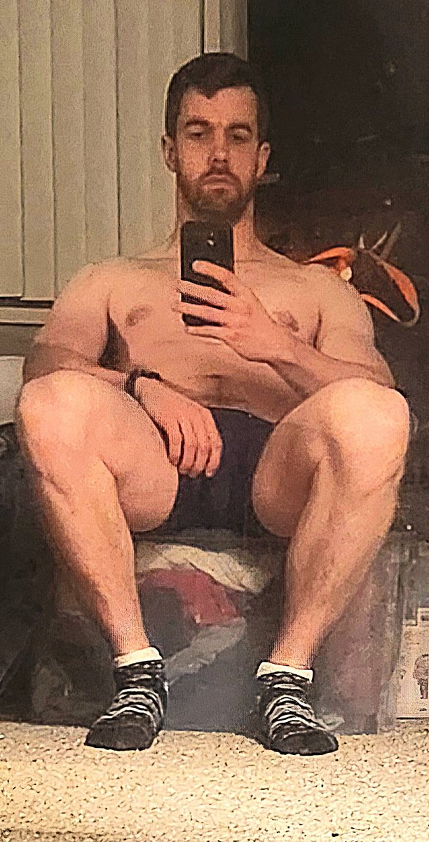 patjyemb's tweet photo. #progress shot before bed
#fitness #progresswithpurpose #workout #WorkoutWednesday #WorkoutWednesdays #ModelVibes #modeling https://t.co/OoYpJYpwcf