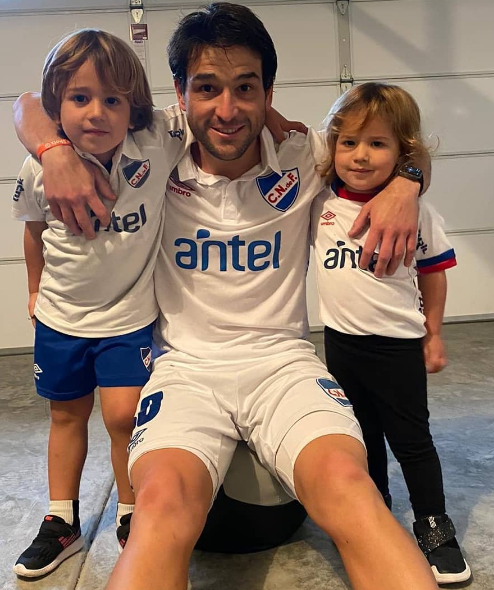 Tinta Tricolor tweet media