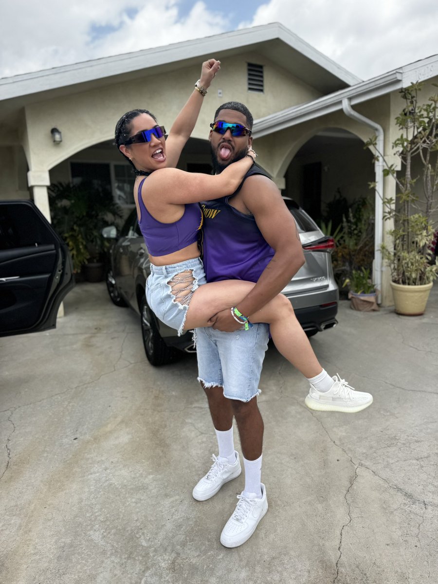 ChrisBigCat's tweet photo. A time was had 🫶🏾🌴😵‍💫 https://t.co/MAEIIGjNDR