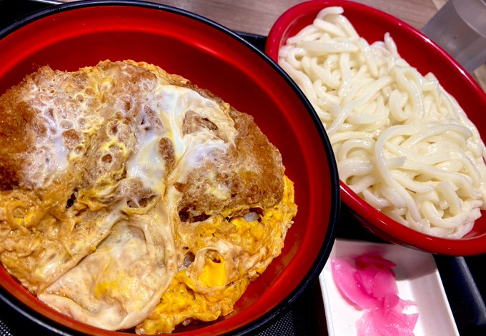 富士そゔぁ大すこ

うまみみみみみみみみみみみみみみみみみ
富士そゔぁのカツ丼はめちゃうまみ 