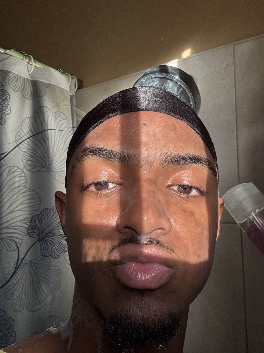 Pjayy242's tweet photo. 🛁 https://t.co/0FjECRzKA0