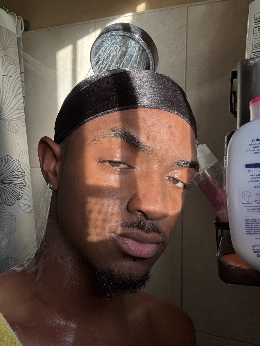 Pjayy242's tweet photo. 🛁 https://t.co/0FjECRzKA0