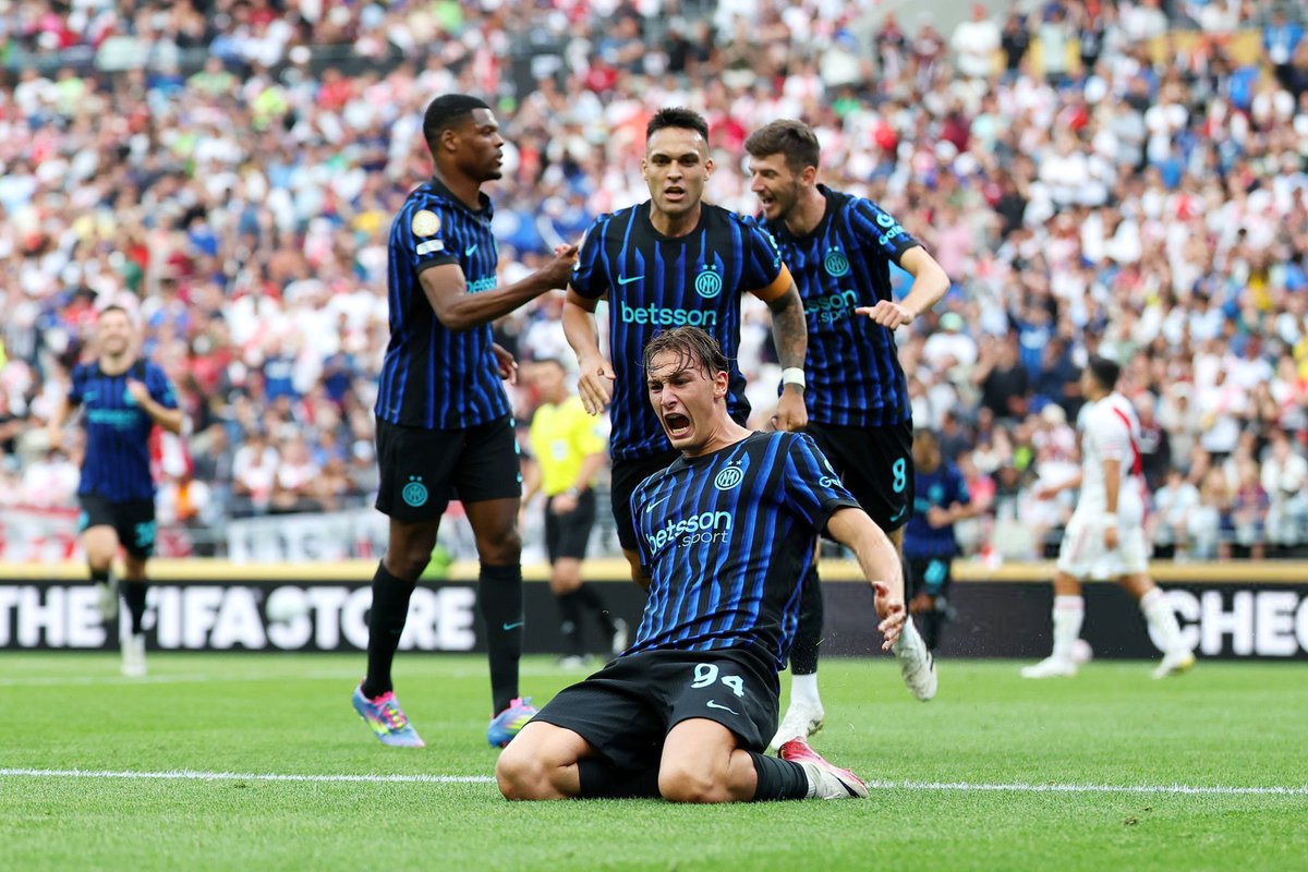 FN (@fansnerazzurri) on Twitter photo FT: Inter 2-0 River Plate
⚽️ Pio Esposito 🅰️Sucic
⚽️ Bastoni
Gimana Gaes?
#ToshibaTV #No1inJapan #StayHumbleEh <a href="/toshibatv_id/">Toshiba TV</a> FT: Inter 2-0 River Plate
⚽️ Pio Esposito 🅰️Sucic
⚽️ Bastoni
Gimana Gaes?
#ToshibaTV #No1inJapan #StayHumbleEh <a href="/toshibatv_id/">Toshiba TV</a>