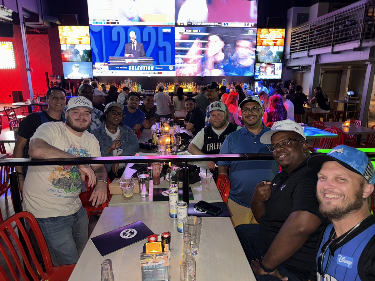 yadielp's tweet image. Magic fam on draft day! 
@InthemindofCP @HeySweetTweetz @Jonathan_Z89 @CEEjAY1911 @gr3gasaurus_r3x @tampabay083 @PatrikShehu2 #EverybodyIn #MakeitMagic