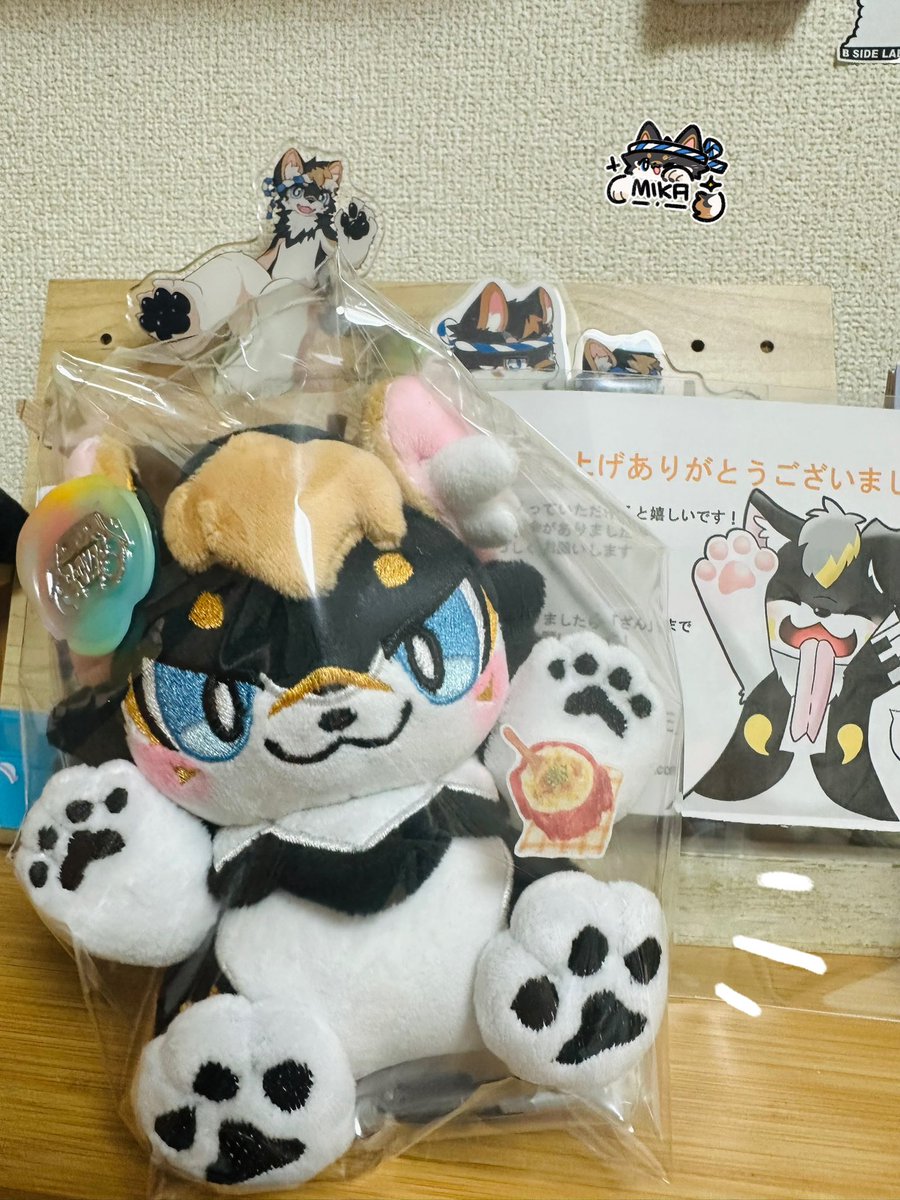 <a href="/Z_CUBE_/">ざん-Zan-</a> さんに素敵なぬいぐるみを作っていただきました！本当にありがとうございます！😻

可愛すぎる…！今すぐこの子を連れてお出かけして写真撮りたくなっちゃう📸✨