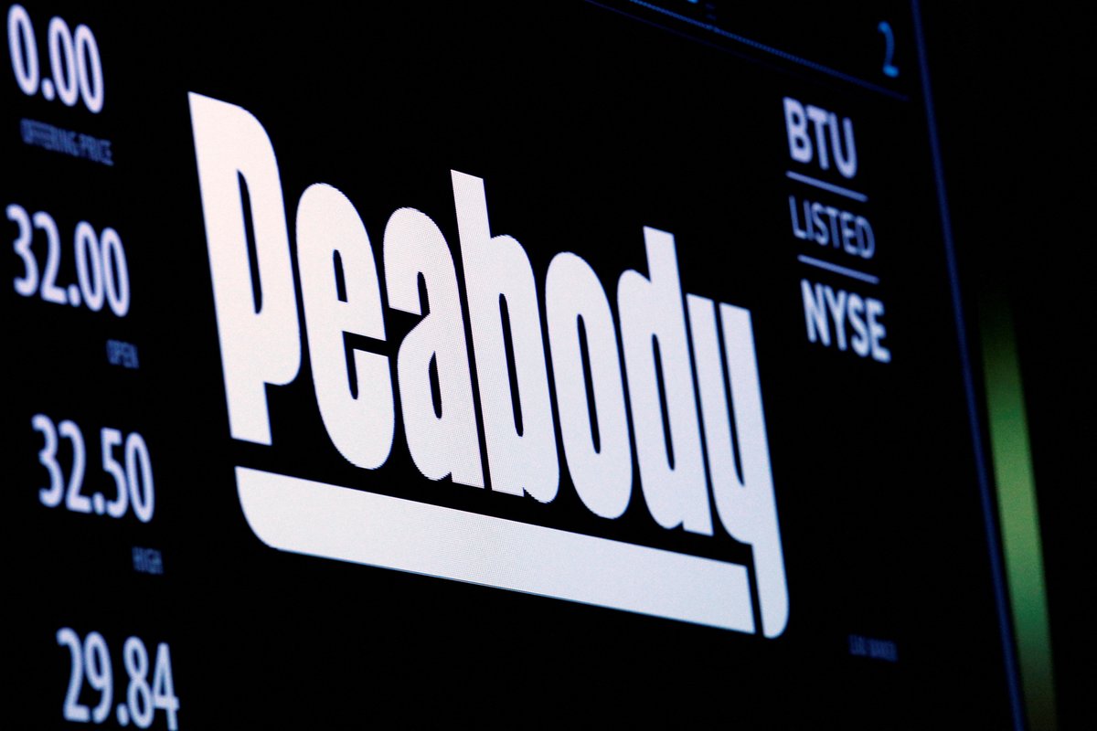 ⛏️🇦🇺 Peabody Extends Aussie Coal Mine Lockout Amid Pay Dispute

Full Story → m.piqsuite.com/reuters/peabod…

Workers at Helensburgh mine barred until July 6 after brief protest over wages and job security.

Union slams “punitive” action, urges reforms to protect bargaining rights.