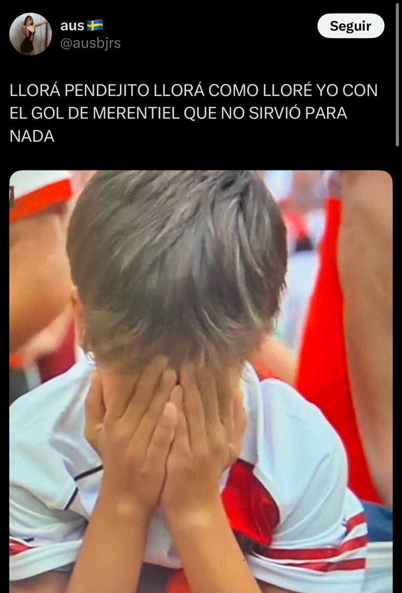 Los que lloran son tus viejos por tener a tremenda mogolica y zorra de hija pedazo de pelotuda.