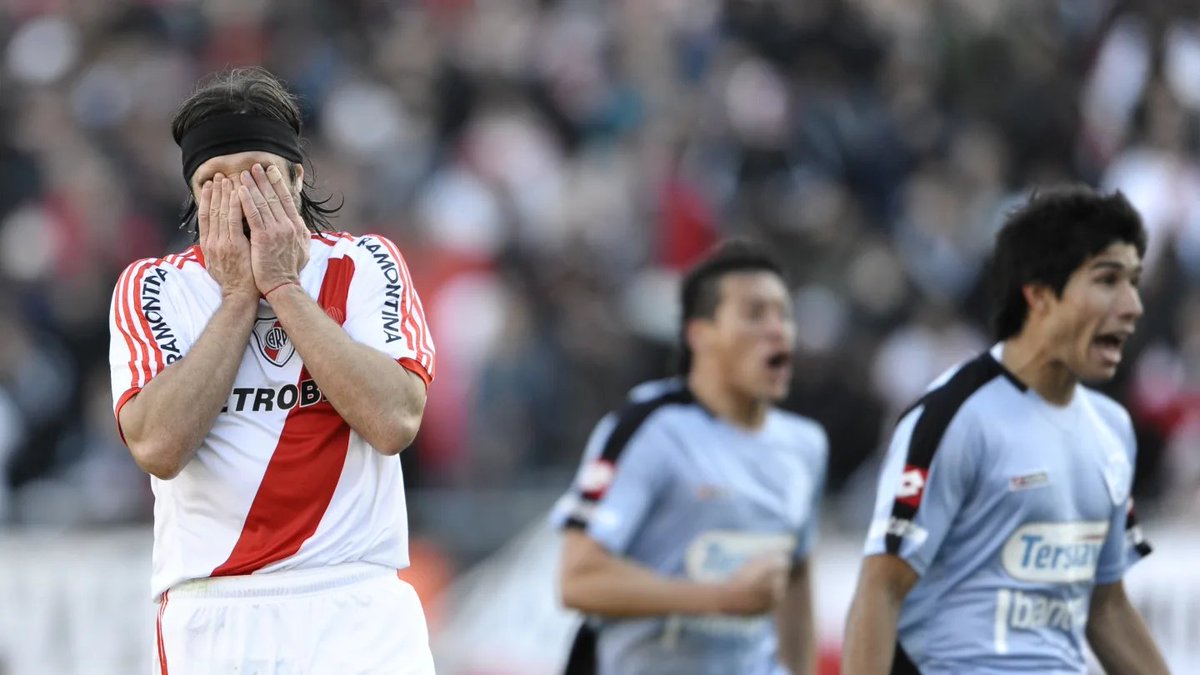 BocaEnLaCopa's tweet photo. @RiverPlate Feliz anibersario muchachos! https://t.co/IIG1AJyZv6