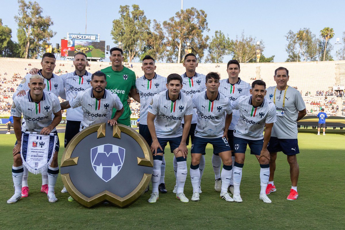 Buen partido de <a href="/Rayados/">Rayados</a> hizo lo q tenía q hacer, se demostró la superioridad q creíamos que se tenía sobre los japoneses

Cumple con las expectativas q todos teníamos del equipo antes del inicio, pasar demostró grupos 

De ahora en adelante es ganancia 

Y a seguir creciendo