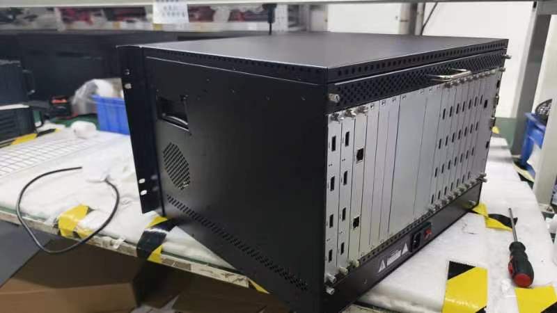 Rachel_yu433's tweet image. RACVISION 8X28 Video Wall Processor, with webGUI Control and Preview Function, Support 4 Windows per Screen, IP decoder card (2CH per card, each port support 1CH of 4K, 4CH of 1080P, 9CH of 720P). #videowallprocessor #videowall #videowallcontroller #imageprocessor