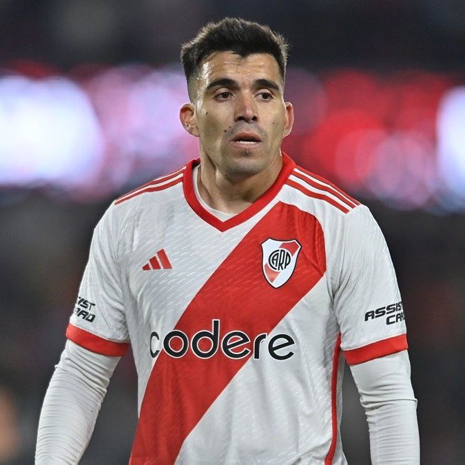 El mejor hoy!!!

Chau 
- Lancini 
- el inflado de mastantuono 
- El negro Borja 
- Nacho Fernández que no se para que mierda entró 
- Kraneviter 
- Aliendro 

- Quién más me faltó?.......