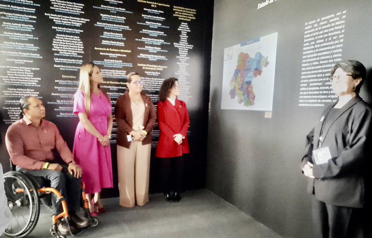 GTO Incluyente (@ingudis) on Twitter photo El Subsecretario <a href="/carlosfonce/">Carlos Fonce</a> participó hoy en la exposición “Los Tesoros de mi tierra, Guanajuato y sus municipios” que busca que la gente conozcan su origen desde la perspectiva histórica, del patrimonio documental, de las tradiciones y su cultura El Subsecretario <a href="/carlosfonce/">Carlos Fonce</a> participó hoy en la exposición “Los Tesoros de mi tierra, Guanajuato y sus municipios” que busca que la gente conozcan su origen desde la perspectiva histórica, del patrimonio documental, de las tradiciones y su cultura