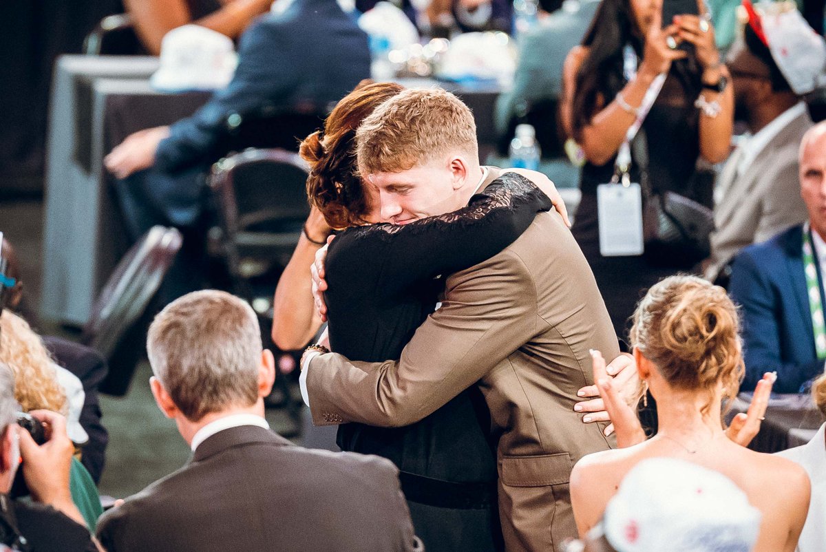 Illinois Men's Basketball (@illinimbb) on Twitter photo BACK 🟠 TO 🔵 BACK BACK 🟠 TO 🔵 BACK