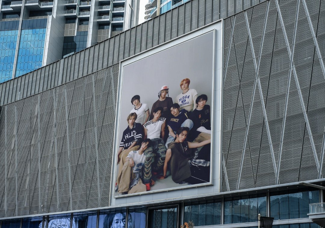KLyuki45's tweet photo. I just finished purchasing it. A billboard is now open for public viewing. July 1, 2025 as a congratulatory gift for AHOF. We love you keep on shining and be the brightest! 
who you @noona_liaa😝😝😝

@AHOF_official #AHOF #AHOFSTAR https://t.co/pIHAm3Nuim