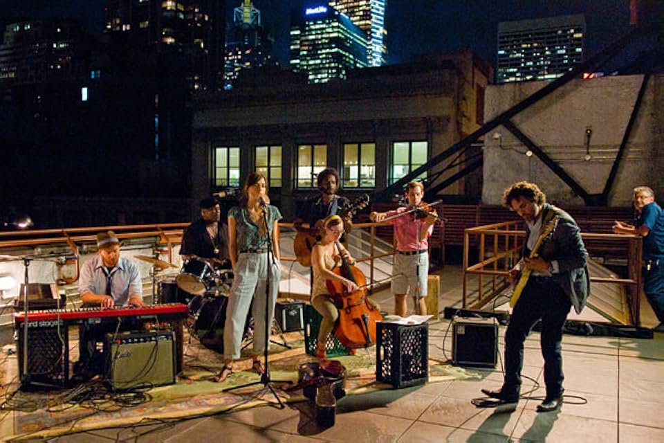 iam_Fred15's tweet photo. Empezar otra vez (2013)

. Duración: 1h 44m
. Género: Romance/Comedia 
. Dirección: John Carney
. Guión: John Carney
. Cinematográfia: Yaron Orbach
. Música: Gregg Alexander🎵

. Nota: 7/10🎧 https://t.co/S7hOYHjvth