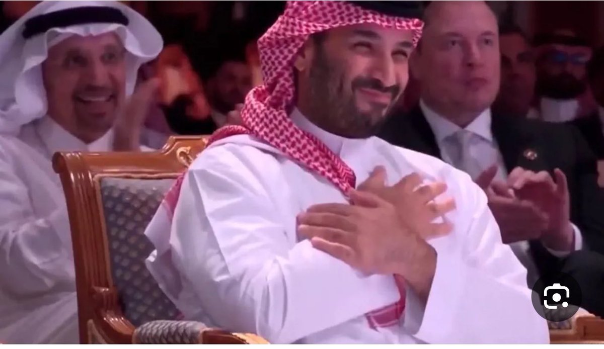 اليوم الخميس هو الأول من العام الهجري ١٤٤٧ جعله الله عام توفيق وسؤدد وحقق للجميع أمنياتهم وللوطن مزيداً من العز والمجد والرفعة وهو اليوم الموافق للذكرى الثامنة لبيعة الأمير محمد بن سلمان ولياً للعهد والتي كانت في مكه في السابع والعشرين من شهر رمضان عام ١٤٣٧ للهجرة الموافق ٢٦/