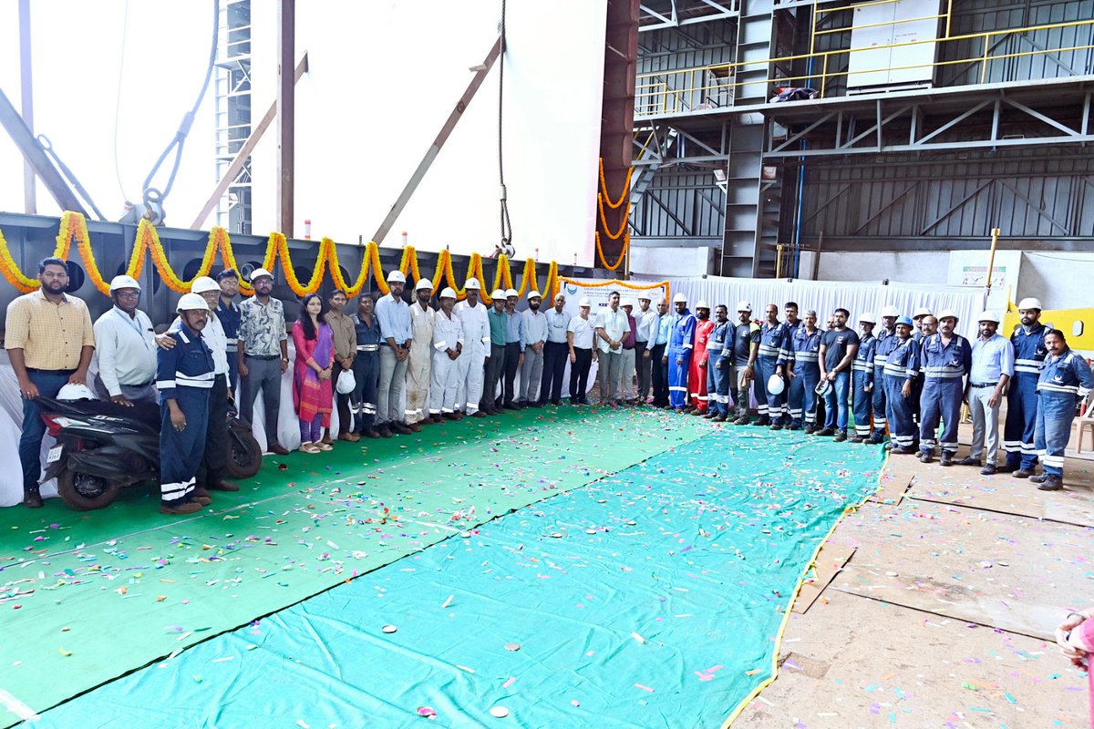 Mr.Sergey Bogdashova, Manager,Wilson ASA laid the keel for the 5th 3800 TDW General Cargo Vessel being built by UCSL, wholly owned subsidiary of <a href="/cslcochin/">Cochin Shipyard Limited</a> for M/s.Wilson ASA, Norway , in the presence of officials from Wilson ASA , DNV India and UCSL.
