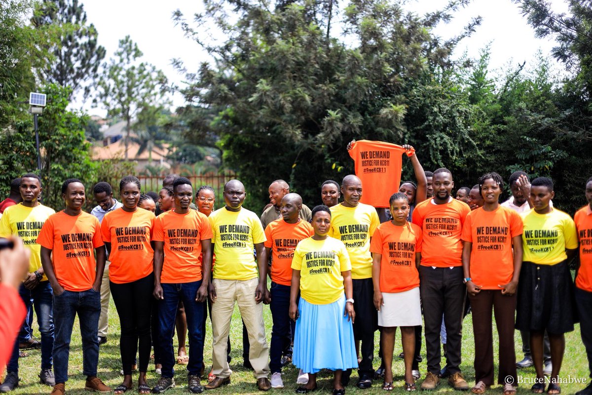 Green Conservers (@greenconservers) on Twitter photo Activists jailed. Communities displaced. Forests falling. Yet <a href="/TotalEnergies/">TotalEnergies</a> & @KCBGroup fund destruction.
“When the drum beats for war, the innocent dance in fear.”
✊🏾 Free the defenders. Stop EACOP.
#SiriNiNumbers
#StopEACOP
#FreeKCB11
#Justice4Communities Activists jailed. Communities displaced. Forests falling. Yet <a href="/TotalEnergies/">TotalEnergies</a> & @KCBGroup fund destruction.
“When the drum beats for war, the innocent dance in fear.”
✊🏾 Free the defenders. Stop EACOP.
#SiriNiNumbers
#StopEACOP
#FreeKCB11
#Justice4Communities