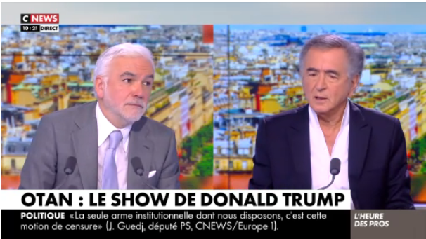 Alain Legaret (@alainlegaret) on Twitter photo Sur @CNews en ce moment, Pascal Praud confond le défenseur-d'Israël-mais-pas-trop mais aussi protecteur du pouvoir antisémite français qui lui offre sa visibilité et sa carrière. <a href="/BHL/">Bernard-Henri Lévy</a>, nous n'avons pas oublié la trahison de Jcall. Sur @CNews en ce moment, Pascal Praud confond le défenseur-d'Israël-mais-pas-trop mais aussi protecteur du pouvoir antisémite français qui lui offre sa visibilité et sa carrière. <a href="/BHL/">Bernard-Henri Lévy</a>, nous n'avons pas oublié la trahison de Jcall.