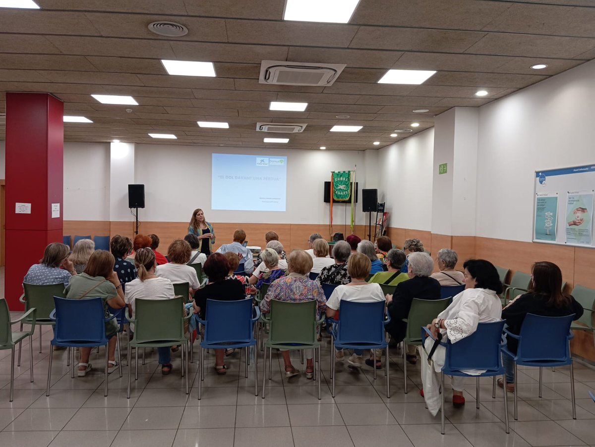 La Maria Camats de l'EAPS DomusiVi Lleida, presenta el taller " Dol davant una pèrdua". També han participat la Vanesa Aresté i l'Anna Guiral. 
<a href="/DomusVi_Es/">DomusVi</a>