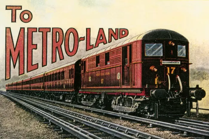 Britain used to explicitly link housing &amp; infra; the Met railway would buy up land, run a railway there, and then sell the much more valuable land for development into new homes and towns.

We've stopped doing this, but one small tweak would let homes &amp; infra be built together🧵
