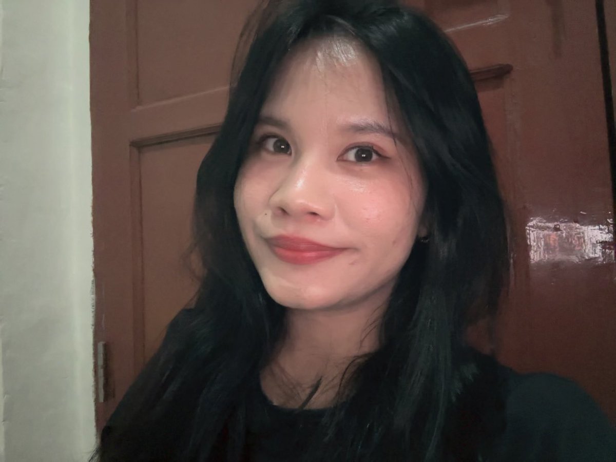 myuchell30's tweet image. late post😀