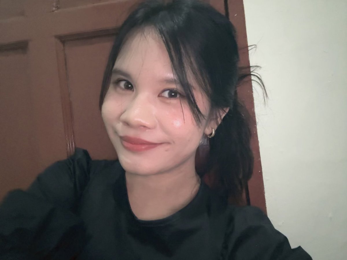 myuchell30's tweet image. late post😀