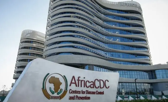 AL24Francais's tweet image. #Afrique_australe: le #CDC appelle au renforcement des #systèmes de #santé_publique       

➡️al24news.dz/fr/afrique-aus…