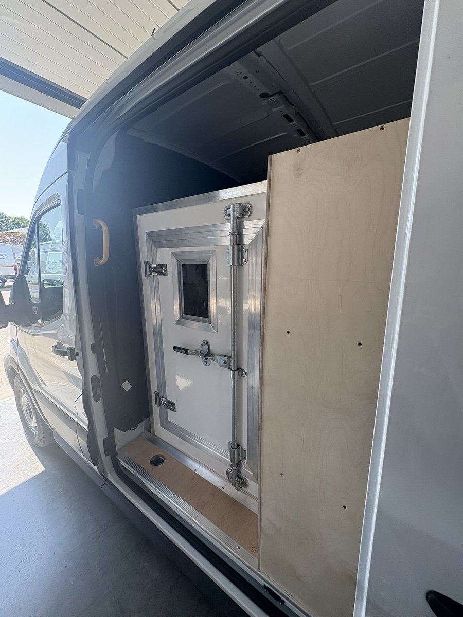 AVL_VehicleLin's tweet photo. Just wrapped up a custom fit-out for Tru7. We’ve kitted out the van with full-length timber shelving along sides and bulkhead, leaving clear walkway. Also a loading dock on sides. Finished with a secure asbestos box at the side door – smart, safe, and ready for serious work. #AVL https://t.co/PJE2fakzrX