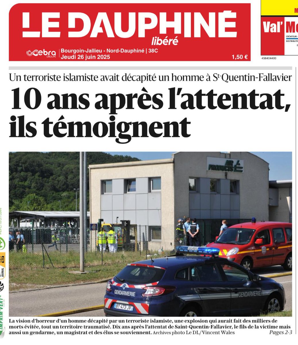 thierryperez_'s tweet photo. Il y a 10 ans, l’attentat de Saint-Quentin-Fallavier frappait notre territoire. Pensées émues pour la victime, Hervé Cornara, et soutien à sa famille. 

Ne jamais oublier. Ne jamais céder. 🇫🇷 #SaintQuentinFallavier https://t.co/ts0Xb8TZBW