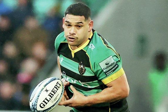 The Rugby Paper (@therugbypaper) on Twitter photo 🙌 In a moment rich with emotion and legacy, Cambourne have secured the return of one of its own – Fijian international and Cornwall native <a href="/sammatavesi7/">Samuel S Matavesi</a> – in a signing that goes far beyond the rugby pitch.
✍️ <a href="/mstevo1976/">Mark Stevens</a>
🔗 READ: therugbypaper.co.uk/latest-news/45… 🙌 In a moment rich with emotion and legacy, Cambourne have secured the return of one of its own – Fijian international and Cornwall native <a href="/sammatavesi7/">Samuel S Matavesi</a> – in a signing that goes far beyond the rugby pitch.
✍️ <a href="/mstevo1976/">Mark Stevens</a>
🔗 READ: therugbypaper.co.uk/latest-news/45…