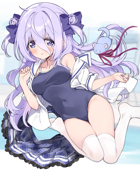 シャイで引っ込み思案の陰キャお嬢様が水着に着替えたら…