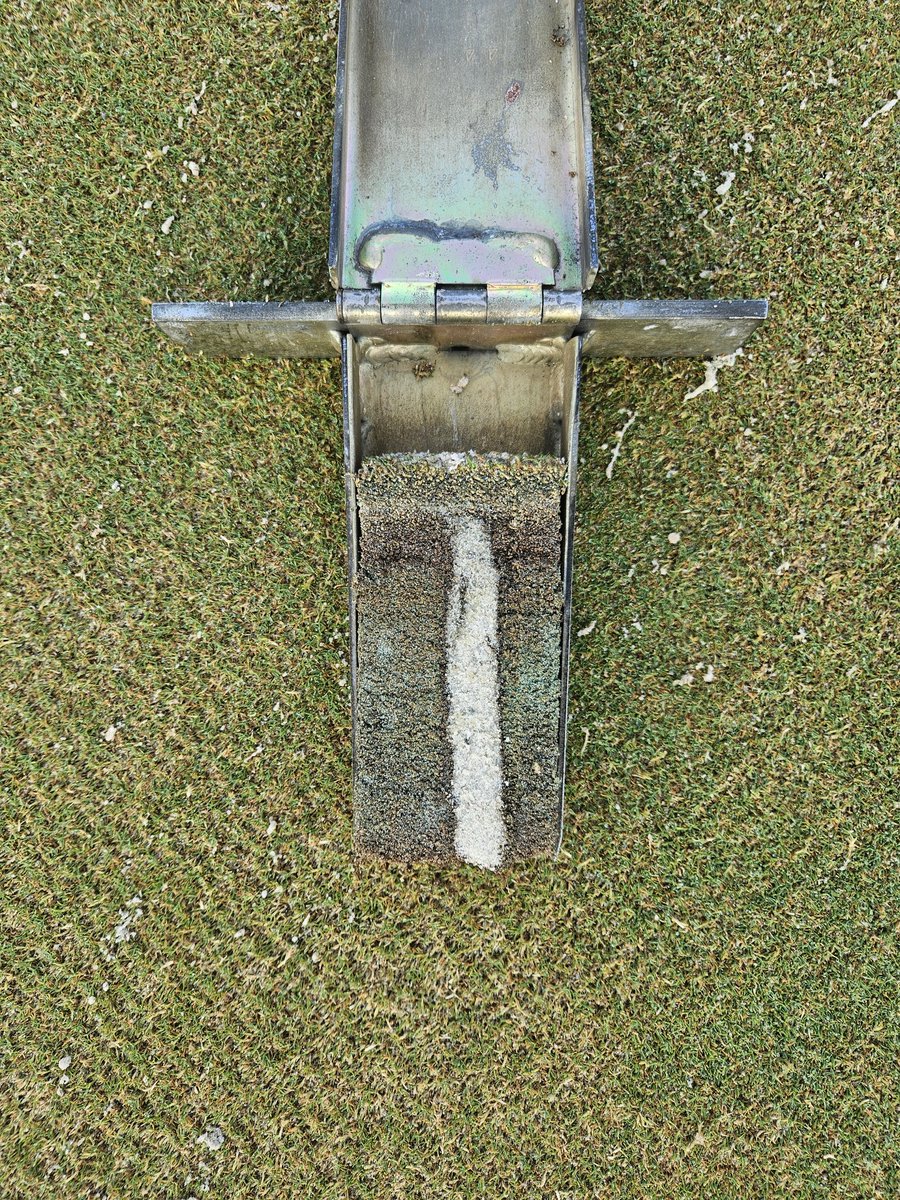 Hope Valley CC with Ford Baker and staff. Channels going thru Bermuda thatch, the old bentgrass thatch and beyond.  Thanks for great support from the staff. #DryJect