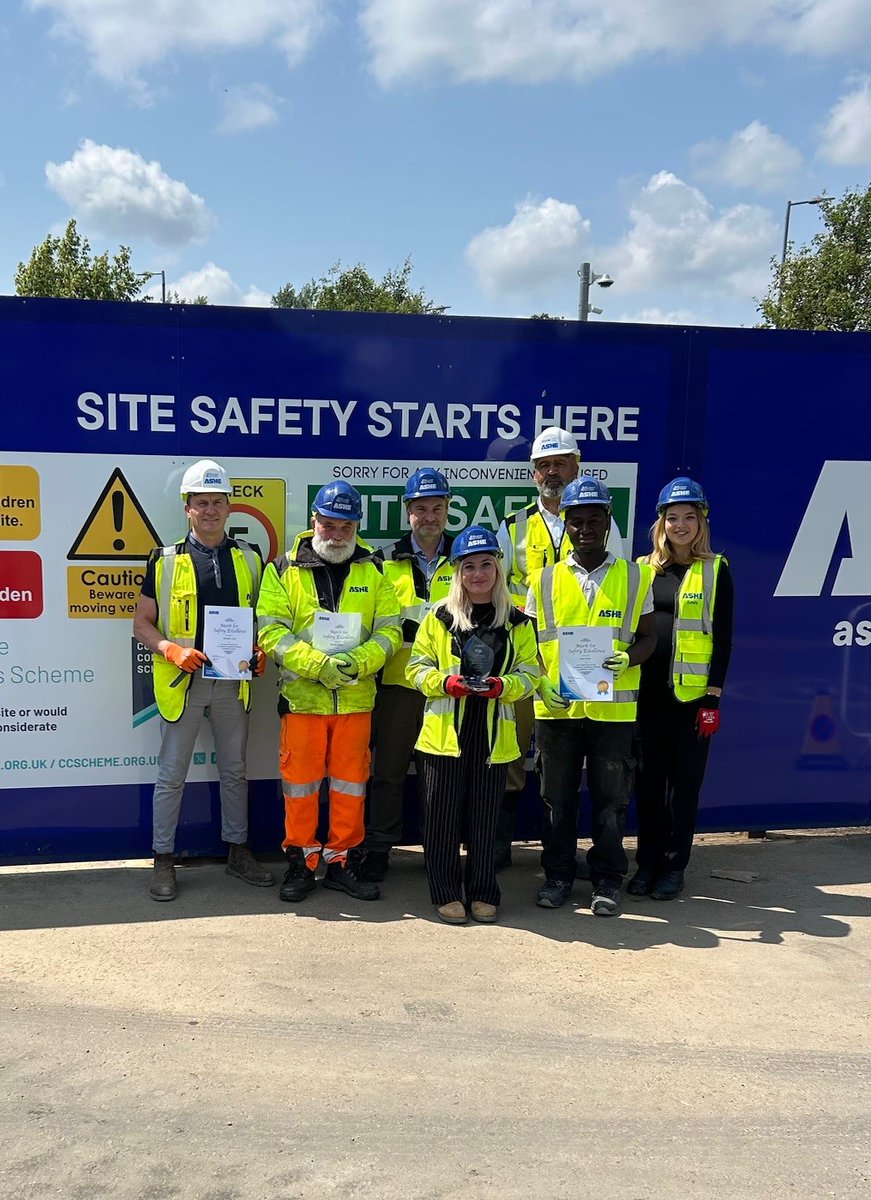 Congratulations to the team  at Bedford Academy for their outstanding performance during a recent site assessment, where they achieved a score of 45 out of 45 from the Considerate Constructors Scheme🎉

Well done to all involved👏