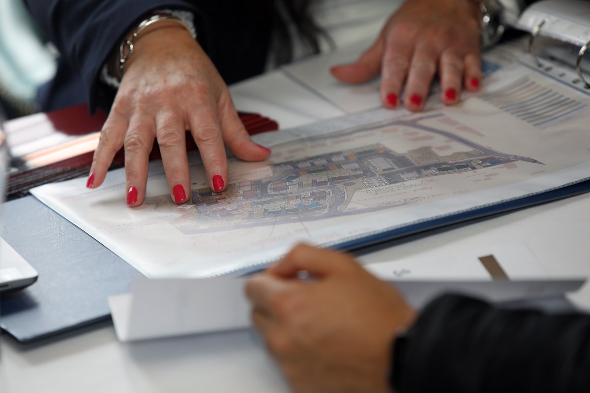 Miller Homes North West launched our Thorley Glade development with a brilliant event in Hale this month 🎉

Thank you to those who visited including Mayor of Trafford Councilor Jane Brophy and Consort Mr John Brophy.

Homes now available to pre-reserve: millerhomes.co.uk/new-homes/nort…