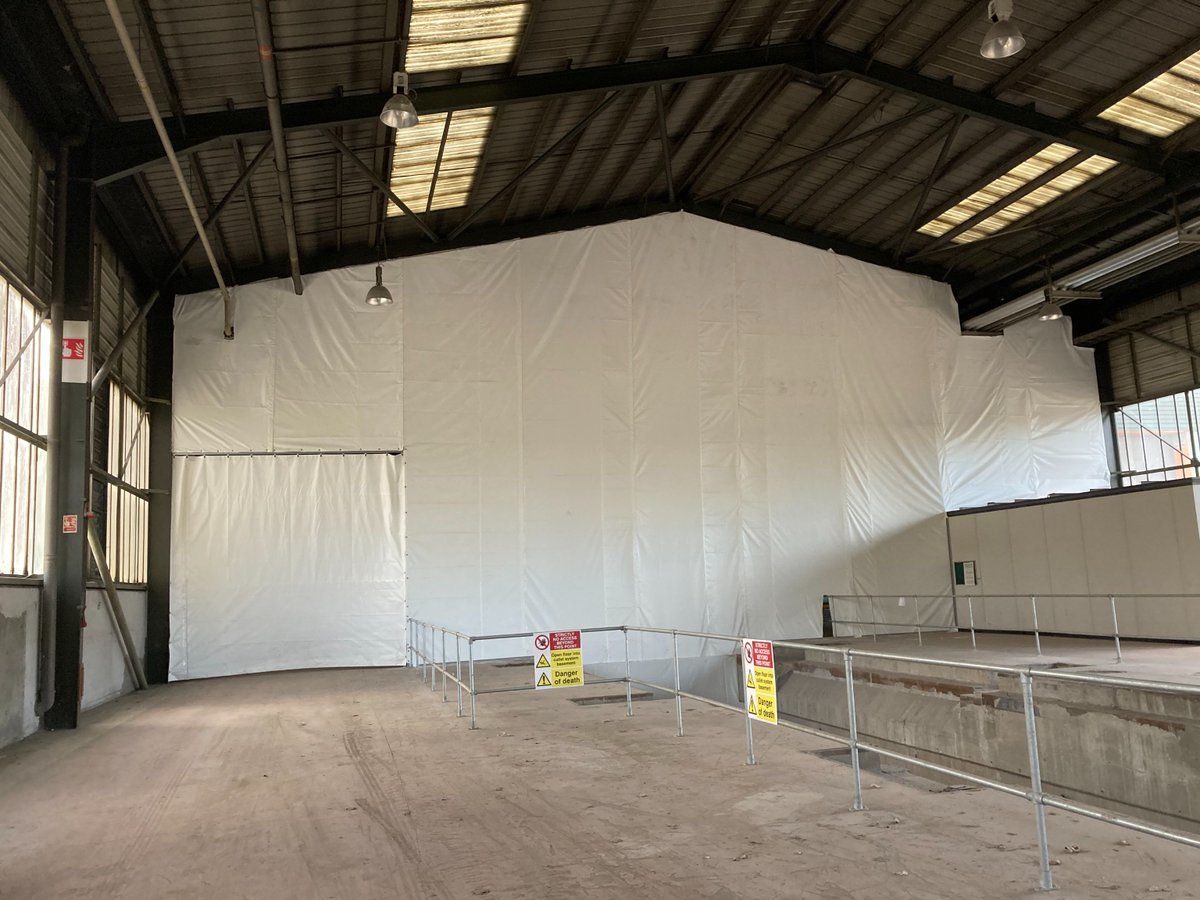 StuartCanvas's tweet image. 🔧 Custom Industrial Partitioning for Your Facility! Transforming 5,500m² with tailored solutions. 📖 Read more: ow.ly/VEBv50WgxPt #ManufacturingSolutions #IndustrialDesign #StuartCanvas