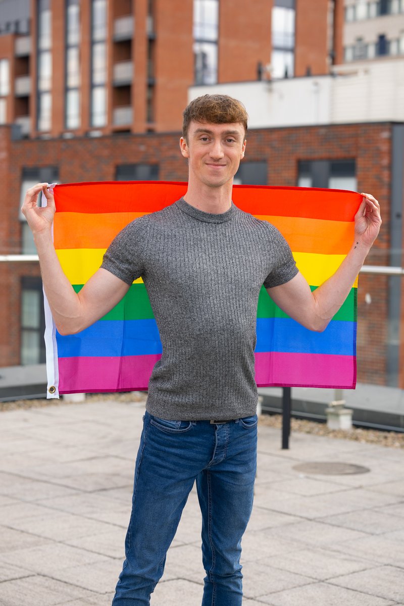 🌈 “Would I be accepted?” That was David’s fear starting uni.

Thanks to supportive staff &amp; friends, he found a safe, welcoming community. 🏳️‍🌈
Read his inspiring Pride Month story of hope, growth &amp; belonging here: orlo.uk/CazhO

#PrideMonth #LGBTQ #UniLife #PrideAtUni