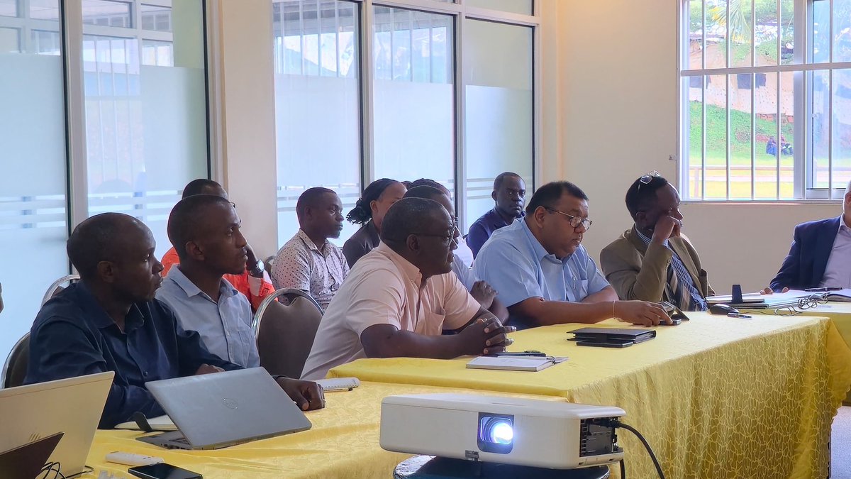 #HappeningToday

Plastic manufacturers are uniting to advance eco-friendly production through Extended Producer Responsibility (EPR), a transformative approach making producers accountable for the entire lifecycle of their plastic products from the design to recycling. 

This