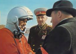 Conclusion

1. Ukraine will be capable of building any rocket.

2. The Soviet Union was proud of its space program. Russia assumed itself to be the inheritor of anything Soviet, so that would make the design successess Russian. 

Not.

They were Ukrainian.

6/6
with Gagarin: