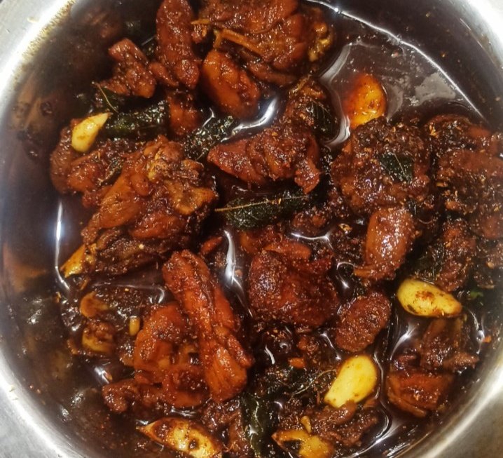 prasannavad12's tweet photo. Chicken pickle is a tasty and spicy dish , It is rich in protein, which gives strength and energy. it can be stored for many days and is easy to carry while traveling. Eating it in small amounts is best.
#Chickenpickle #Indianpickle
#Foodlovers https://t.co/LOvRzCxJ19