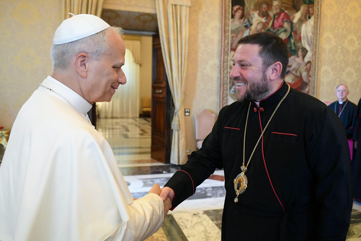 VaticanNewsPL's tweet image. #LeonXIV: potrzebujemy słuchać głosu miłości Bożej

#OjciecŚwięty przyjął na audiencji biskupów redemptorystów i skalabrynianów.

➡️tiny.pl/0913w9px

@EpiskopatNews #Jubileusz #Jubileusz2025