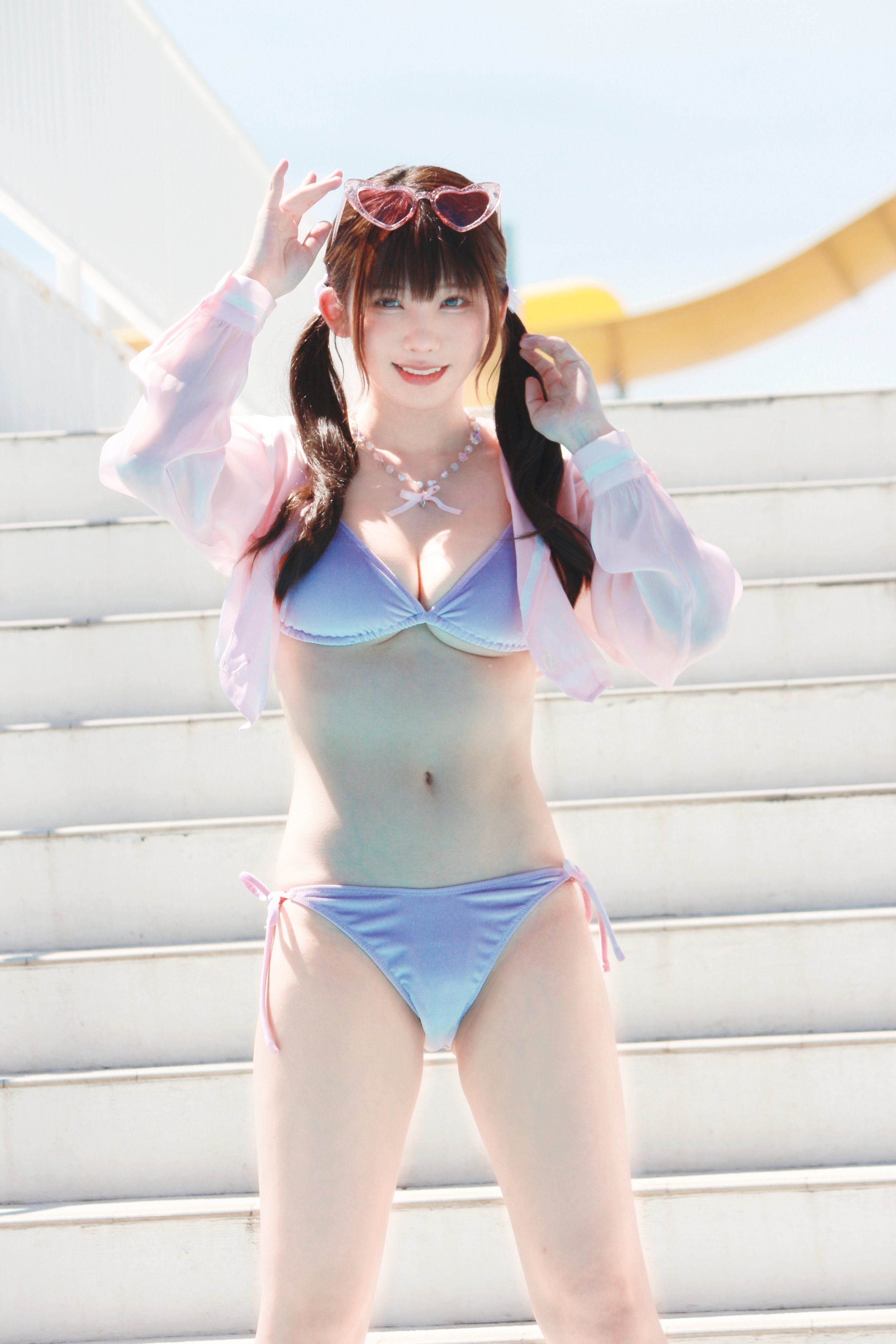 えなこ　写真集　sugarless えなこみゅ Amazon.co.jp: 【公式】えなこ写真集「えなコレクション vol.1