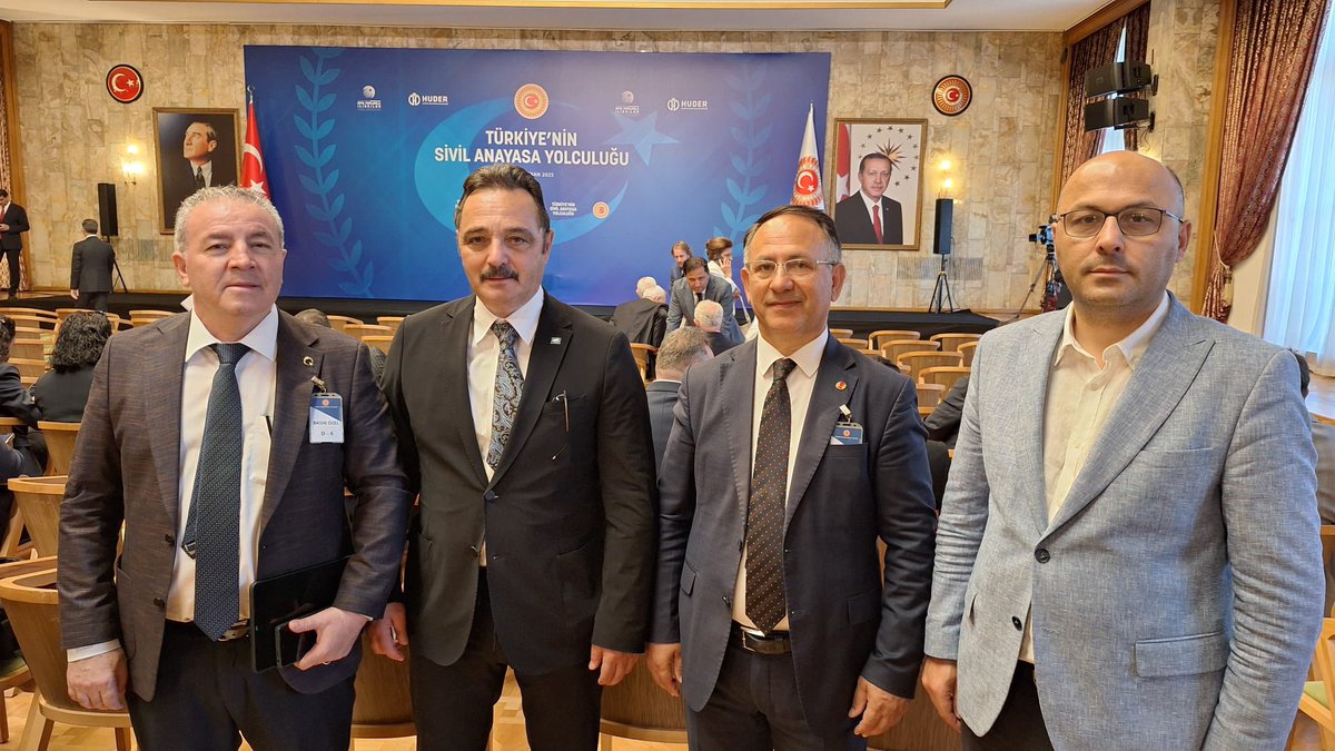 Türk İnternet Medya Birliği (@timbir81) on Twitter photo TBMM'de Hukuki Araştırmalar Derneği tarafında düzenlenen "Türkiye'nin Sivil Anayasa Yolculuğu" törenind TBMM değerli Başkanımız Sn. Prof.Dr. Numan Kurtulmuş ve İçişleri Bakanımız Sn. Ali Yerlikaya 'yı dinledik.
<a href="/huder_gen_mrkz/">HUDER</a> 'i tebrik ediyoruz. <a href="/TBMMGenelKurulu/">TBMM Genel Kurulu</a> <a href="/TC_icisleri/">T.C. İçişleri Bakanlığı</a> TBMM'de Hukuki Araştırmalar Derneği tarafında düzenlenen "Türkiye'nin Sivil Anayasa Yolculuğu" törenind TBMM değerli Başkanımız Sn. Prof.Dr. Numan Kurtulmuş ve İçişleri Bakanımız Sn. Ali Yerlikaya 'yı dinledik.
<a href="/huder_gen_mrkz/">HUDER</a> 'i tebrik ediyoruz. <a href="/TBMMGenelKurulu/">TBMM Genel Kurulu</a> <a href="/TC_icisleri/">T.C. İçişleri Bakanlığı</a>