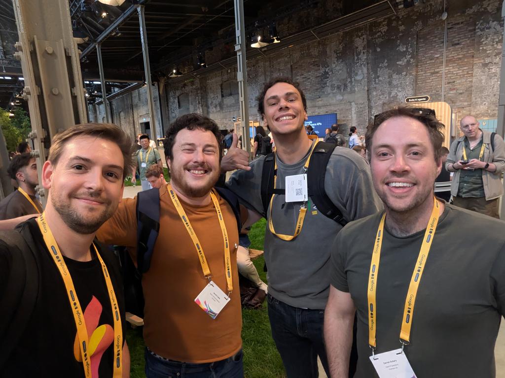 tomas_piaggio's tweet image. With the @invertaseio team at #GoogleIOConnect Berlin!