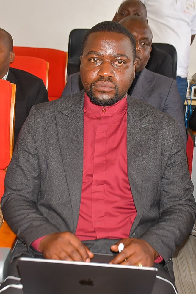 🇧🇮 Le CPADF a pris part à l’évaluation à mi-parcours des #Élections2025 à Gitega, rehaussée par la présence de S.E. <a href="/GeneralNeva/">SE Evariste Ndayishimiye</a>. Nous saluons un processus exemplaire, fruit de l’engagement citoyen et du leadership éclairé pour une démocratie apaisée. facebook.com/share/p/1GS62D…