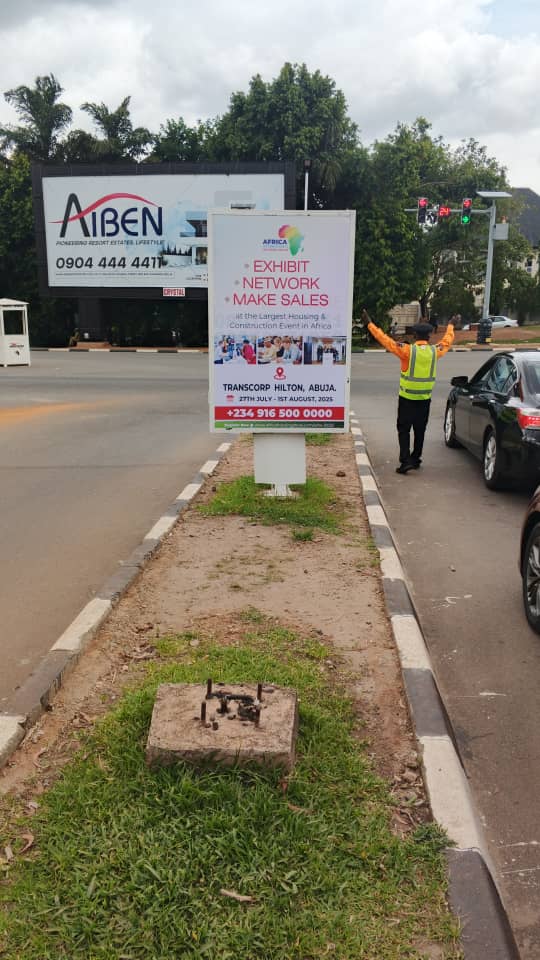 streammedia12's tweet photo. New clients alert

We are currently helping @africainternationalbusinessshow at our strategic adverts points in Abuja

We are a call away to help your brand grow in sales 
streammedia72@gmail.com https://t.co/6Lbk4IBhXF